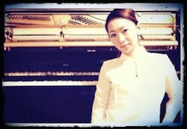 ピアノ講師